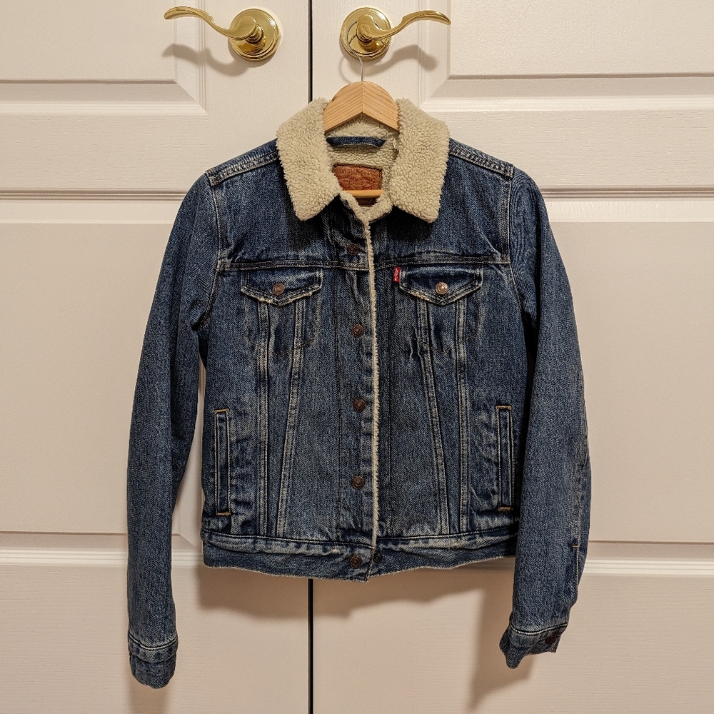Levi's Original Sherpa Trucker Jacket medium blue size XS